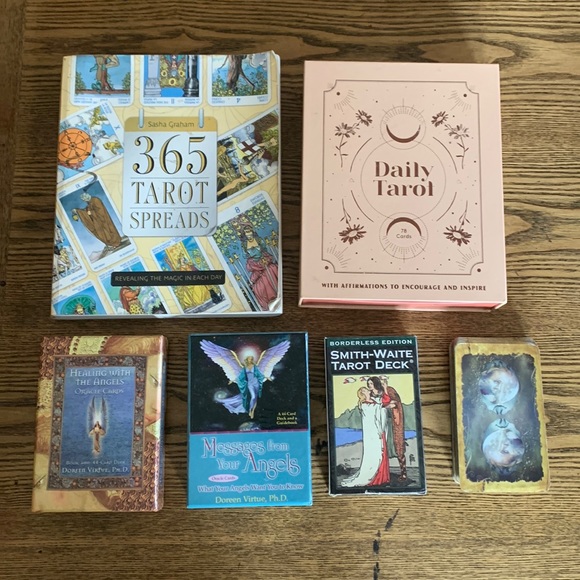 Tarot card bundle *used* - Picture 1 of 7